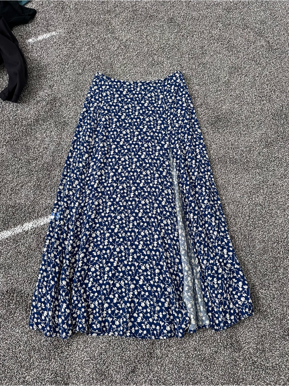 Reformation Zoe Side Slit Midi Skirt